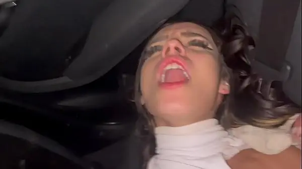 Irmãs lesbicas fodendo neste video porno proibido de incesto